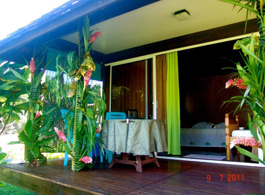 Teahupoo Tauhanihani Village Lodge La Vague Bleue الغرفة الصورة