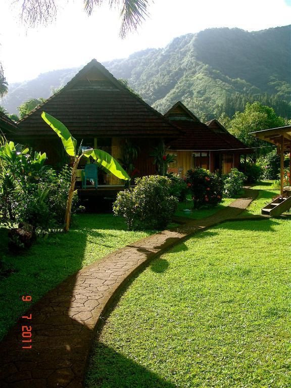 Teahupoo Tauhanihani Village Lodge La Vague Bleue المظهر الخارجي الصورة
